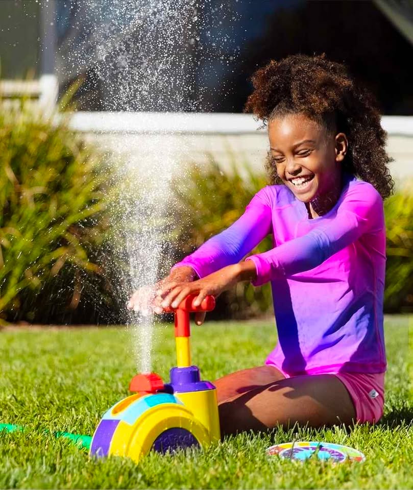 Hasbro Pie Face Splash Water Sprinkler Game – Brand New